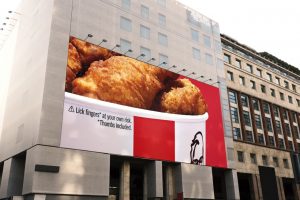 kfc-fingers-licking-02